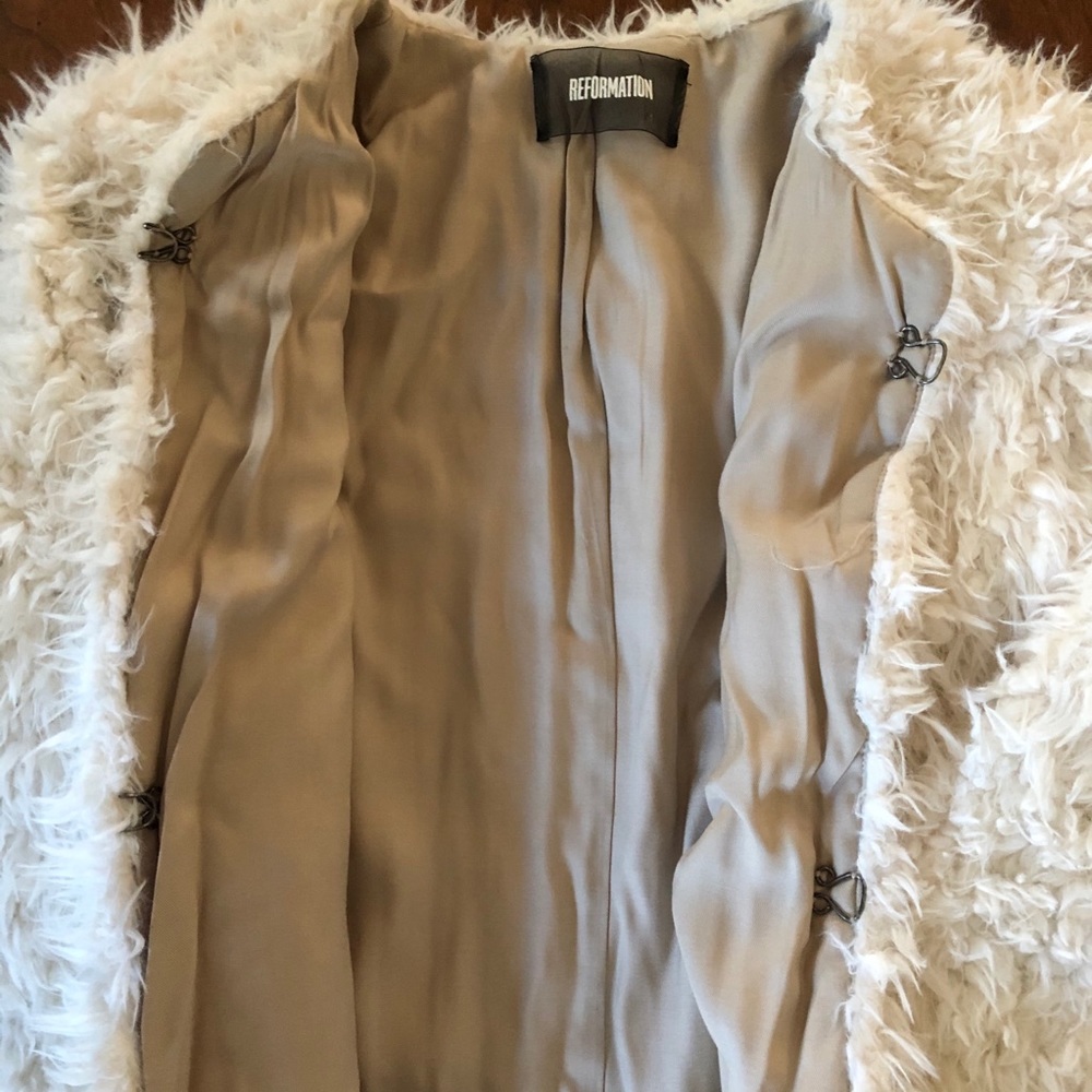 Reformation Brixton Coat - Picture 6 of 8